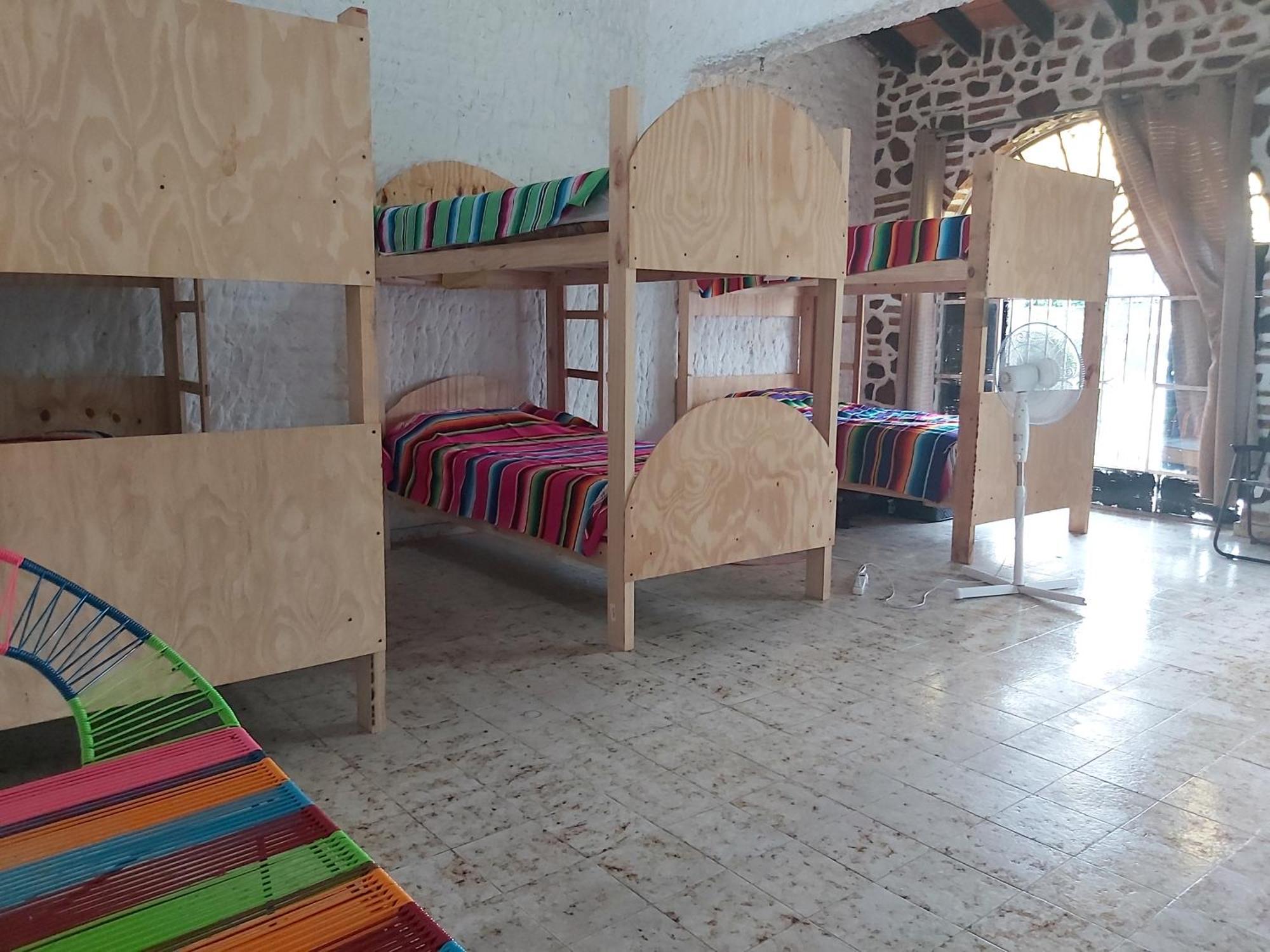 El Sunset Hostel Пуэрто-Вальярта Экстерьер фото